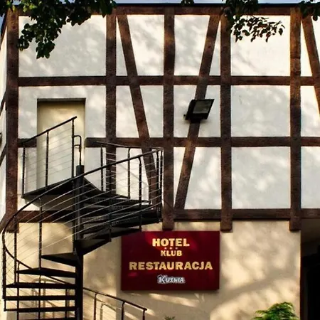 Ξενοδοχείο Kuznia Μπίντγκοστς