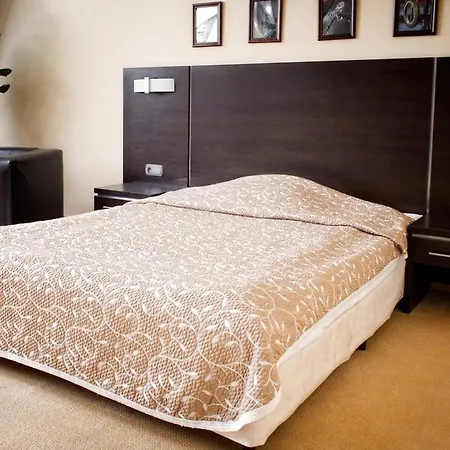 Kuznia Hotel 3*